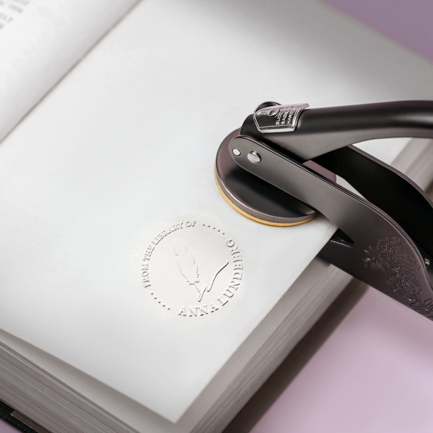 Persönlicher Buchstempel - Eigenes Design
